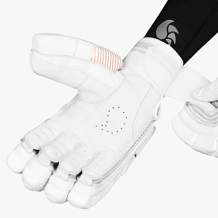 DSC | KRUNCH BULL 31 Batting Gloves