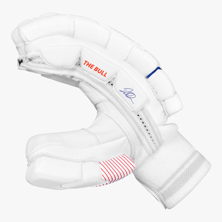 DSC | KRUNCH BULL 31 Batting Gloves