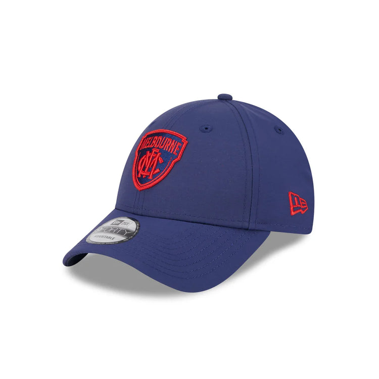 NEW ERA MELBOURNE DEMONS 940 CLOTH STRAP