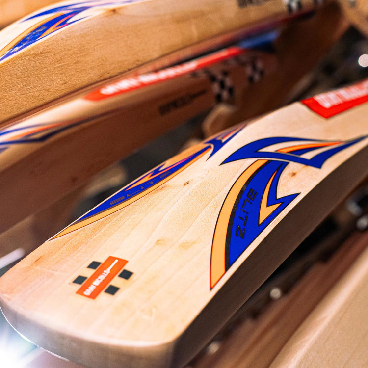 GRAY-NICOLLS GN-BLITZ STRIKE (RPLAY) BAT