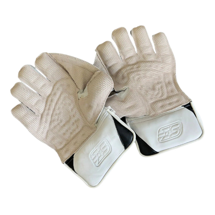 EVERYTHING SPORTS | 2024 Wicket Keeping Gloves