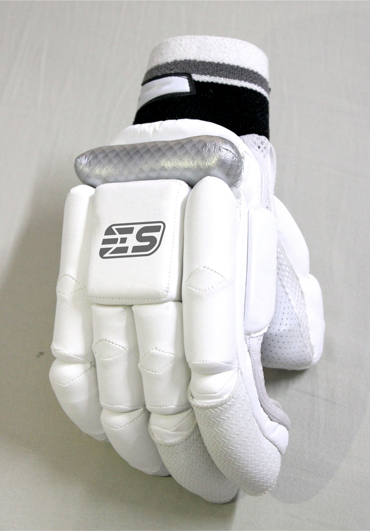 EVERYTHING SPORTS | LIMITED EDITION BATTING GLOVES