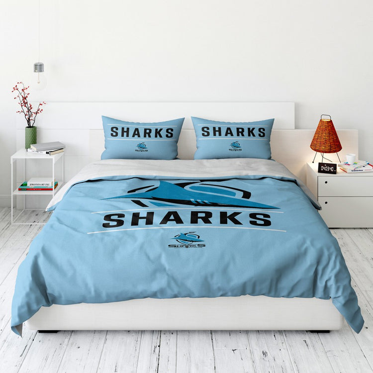 SHARKS QUEEN QUILT COVER SET
