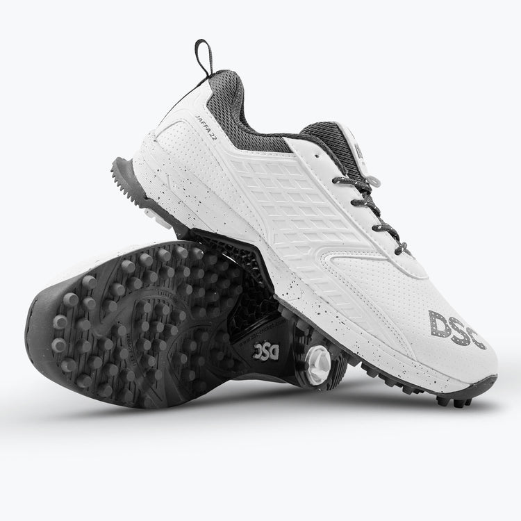 DSC Jaffa 22 Rubber Cricket Shoes