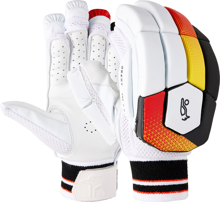 KOOKABURRA | BEAST PRO 4.0 Batting Gloves Prior Year