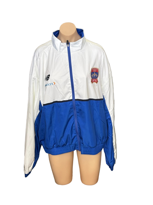 NEWCASTLE JETS FC 25/26 CREAM TRACK JACKET - WOMENS