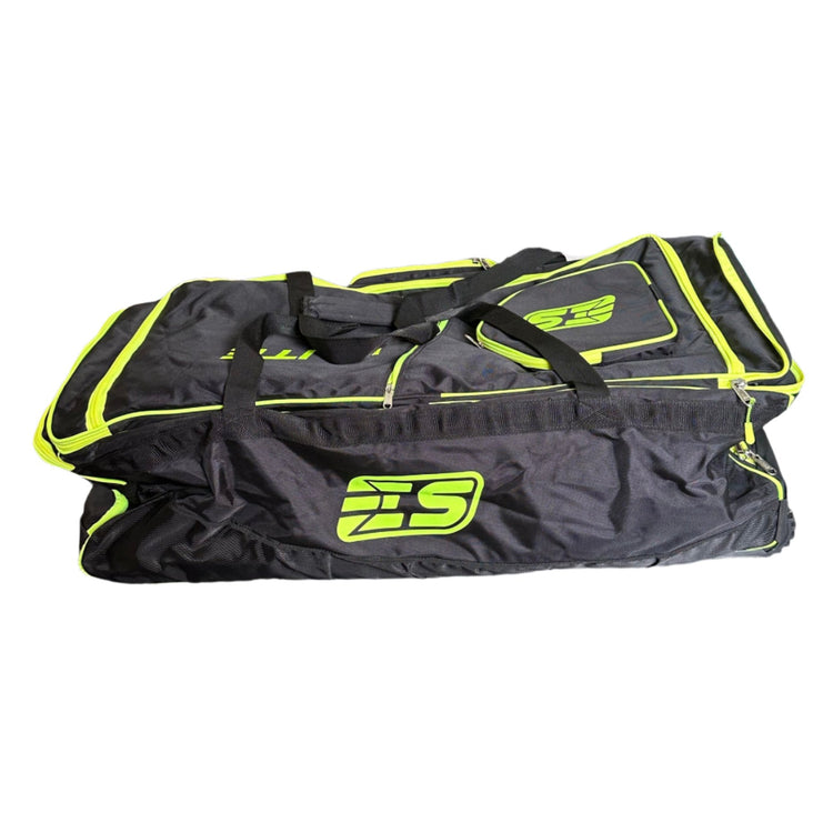 EVERYTHING SPORTS | 2024 SIGNATURE ELITE Cricket Wheel Bag