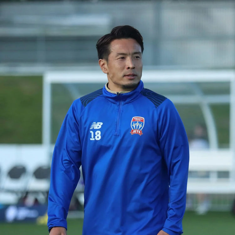 NEWCASTLE JETS FC 25/26 PLAYER MIDLAYER